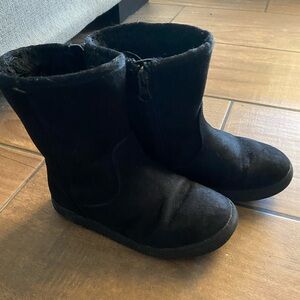 Little Girls Black boots